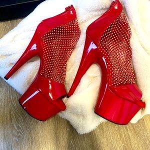 Pleaser women size 9
